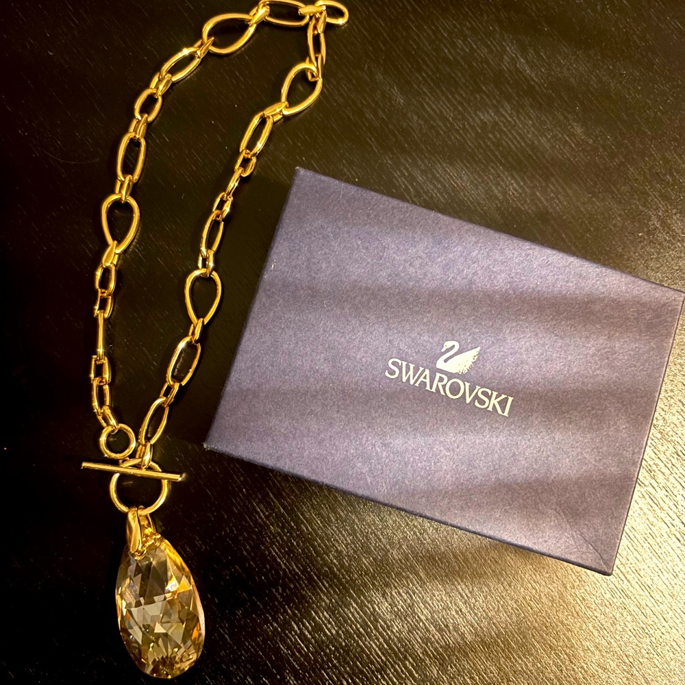 Rare Vintage Swarovski pendant necklace